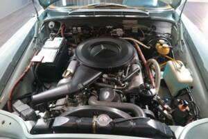 Bild 25/30 von Mercedes-Benz 280 SE 3,5 (1971)