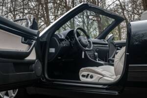 Image 18/39 of Audi S4 (2006)