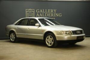 Immagine 11/50 di Audi A8 4.2 quattro (1995)