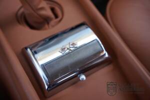 Imagen 25/50 de Ferrari 330 GT 2+2 (1965)