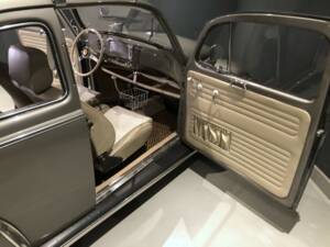 Image 42/64 of Volkswagen Beetle 1200 Export &quot;Oval&quot; (1956)