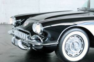 Image 10/50 de Chevrolet Corvette (1959)