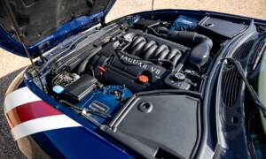 Immagine 40/42 di Jaguar XK8 4.0 (2001)