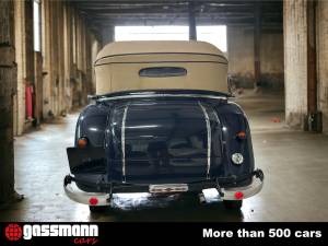 Image 7/15 de Mercedes-Benz 290 Cabriolet B (1935)