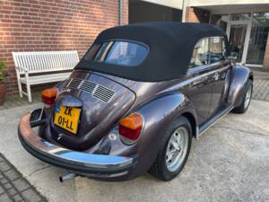 Imagen 3/26 de Volkswagen Käfer 1303 LS (1976)