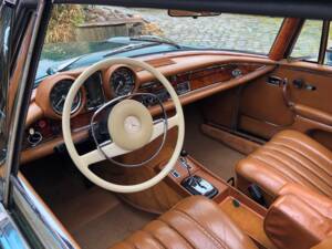 Imagen 11/20 de Mercedes-Benz 280 SE 3,5 (1970)