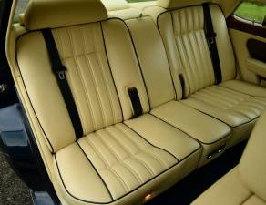 Image 42/50 of Rolls-Royce Silver Spur III (1995)
