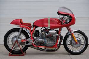 Image 41/44 of Moto Guzzi DUMMY (1972)