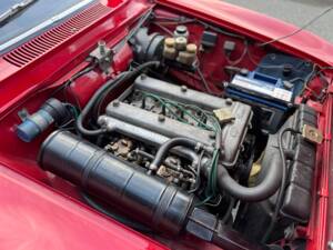 Immagine 37/48 di Alfa Romeo Giulia GT 1300 Junior (1972)