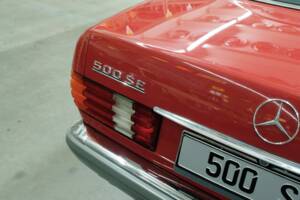 Bild 10/50 von Mercedes-Benz 500 SE (1987)