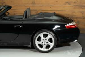 Image 8/8 de Porsche 911 Carrera (2001)