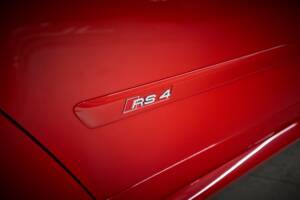 Image 32/95 of Audi RS4 Avant (2006)