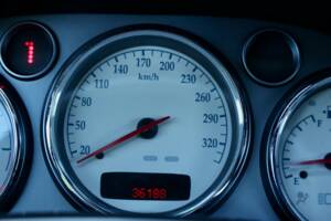 Image 49/50 of Aston Martin V12 Vanquish (2002)