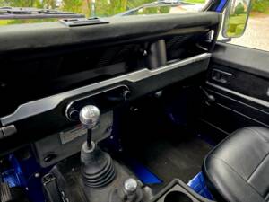 Bild 18/22 von Land Rover Defender 110 Turbo Diesel (1987)