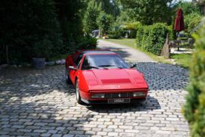 Bild 8/12 von Ferrari 328 GTS (1988)