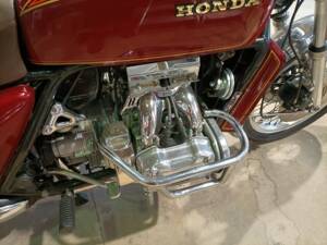 Immagine 6/8 di Honda GL 1000 Gold Wing (1976)