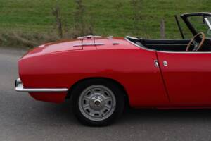 Image 7/8 of FIAT 850 Sport Spider (1972)