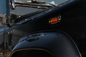 Image 16/70 of Land Rover Defender 90 TD4 (2007)