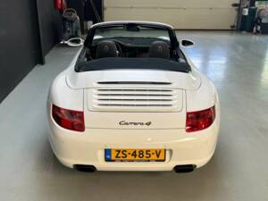 Bild 5/50 von Porsche 911 Carrera 4 (2007)