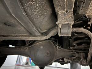 Image 27/35 of Land Rover Defender 90 (2014)