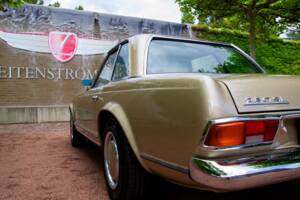 Image 39/56 de Mercedes-Benz 280 SL (1970)
