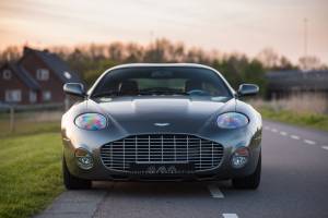 Bild 13/45 von Aston Martin DB 7 Zagato (2004)