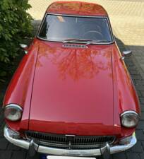 Image 4/28 of MG MGB GT (1966)