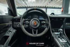 Imagen 19/25 de Porsche 911 GT2 RS (2018)