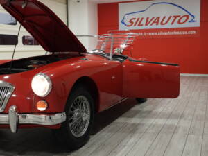 Image 38/51 of MG MGA 1600 (1960)