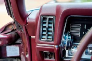 Bild 146/200 von Cadillac Coupe DeVille (1968)