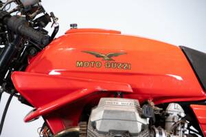Image 22/49 de Moto Guzzi 850 LeMans (1981)