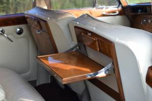 Image 39/50 de Bentley S 3 (1963)