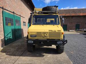 Image 13/38 de Mercedes-Benz Unimog U 1300 L (1986)