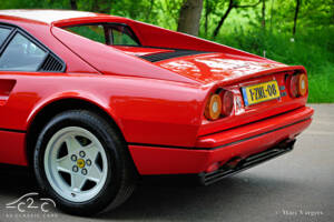 Imagen 40/63 de Ferrari 328 GTB (1986)