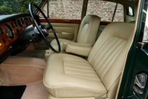 Bild 9/50 von Rolls-Royce Silver Shadow I (1967)