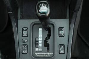 Image 42/50 of Mercedes-Benz C 36 AMG (1995)