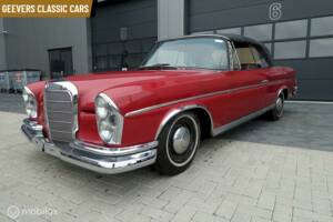 Afbeelding 1/10 van Mercedes-Benz 300 SE (1963)