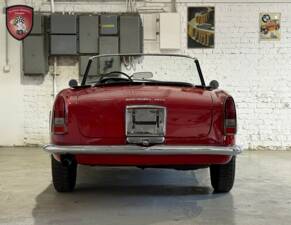 Bild 4/76 von Alfa Romeo 2600 Spider (1964)