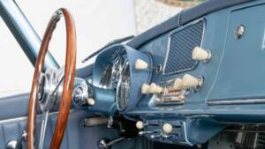 Bild 28/35 von BMW 507 (1957)