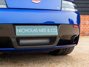 Bild 41/85 von Aston Martin V12 Vantage AMR Roadster (2018)