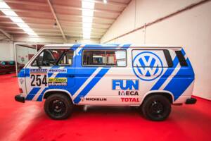 Bild 7/17 von Volkswagen T3 Bus 1.9 (1989)