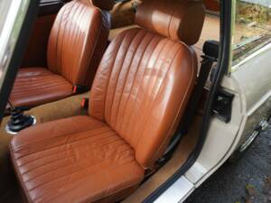 Bild 13/18 von MG MGC GT (1969)