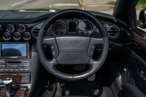 Bild 17/31 von Bentley Azure T (2009)