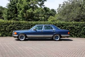 Immagine 9/44 di Mercedes-Benz 500 SE (1985)