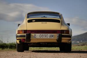 Image 10/77 de Porsche 911 2.7 S (1974)
