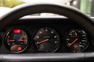 Image 8/12 of Porsche 911 Carrera RS (1991)