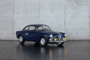 Image 4/50 de Alfa Romeo Giulia 1600 Sprint (1962)