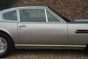 Bild 36/50 von Aston Martin V8 (1974)