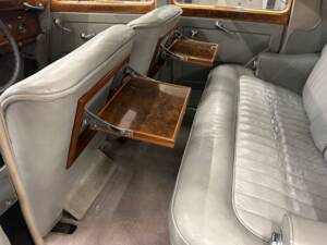 Image 13/32 de Bentley R-Type (1952)