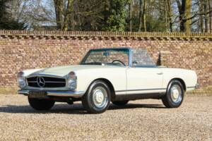 Bild 37/50 von Mercedes-Benz 230 SL (1967)